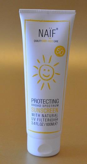 Protegemos la piel de niños y bebés con la Crema Protectora Solar SPF50 de NAÏF Protegemos la piel de niños y bebés con la Crema Protectora Solar SPF50 de NAÏF