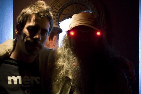 Entrevista a Angel Guache. Escupiendo silencio a gritos en la boca de cualquier dios.