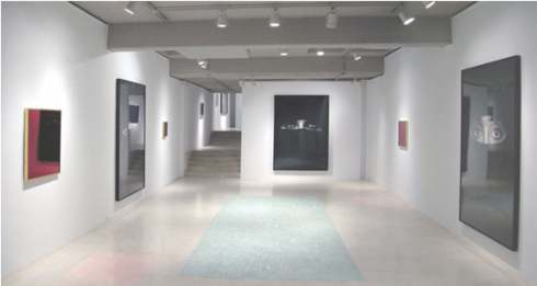 Una apuesta al negro: Santiago Sierra – Robert Longo