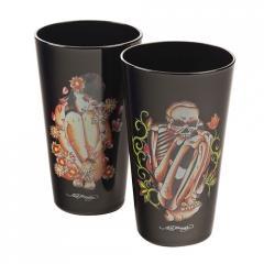 204796-1-240 204796 1 240 ¡Decidamente los famosos eligen Ed Hardy!