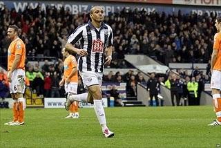 Dos goles claves de Odenwingie para la victoria del WBA ante el Blackpool( 3-2)