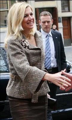 RINGS FOR EVERYONE   //   ANILLOS PARA TODOS