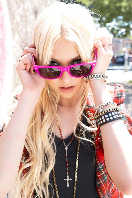 NEW YEAR, NEW LIFE?   AÑO NUEVO, VIDA NUEVA?