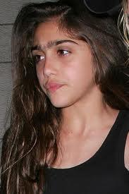 NEW YEAR, NEW LIFE?   AÑO NUEVO, VIDA NUEVA?