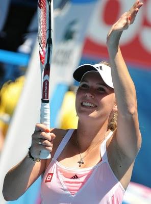 Australian Open: Wozniacki sigue avanzando en Melbourne