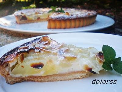 TARTA DE PERAS CON ALMENDRAS  FILTEADAS