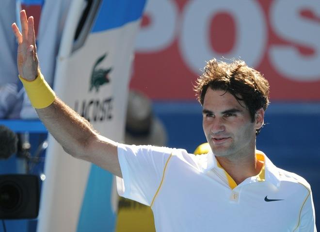 Australian Open: Esta vez, Federer no sufrió para seguir