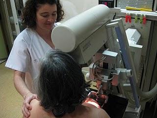 El Hospital Regional de Málaga reorganiza el modelo de asistencia a pacientes con patología de mama