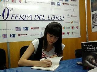 Ana Pomares en la Feria del Libro de Alicante 2010