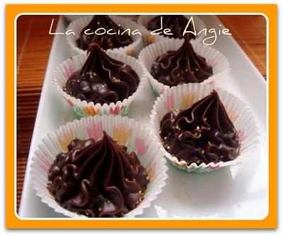 BOMBONES DE CHOCOLATE Y NARANJA