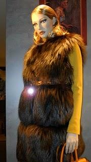 La reina en el palacio del hielo de Paris para el Mundo...