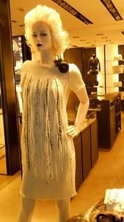 La reina en el palacio del hielo de Paris para el Mundo...