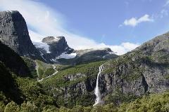 En Noruega, un 74% sin par dicen que la otra gente puede ser confiada en.