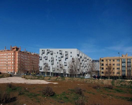 Vivienda Social en Carabanchel / coco arquitectos