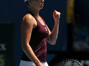 Australian Open: Zvonareva sigue firme ahora Kvitova