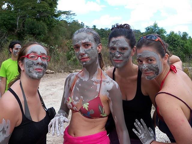 La Tierra respira a través de ausoles La Tierra respira a través de ausoles