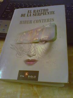 Reseña: El rastro de la serpiente de Hiber Conteris.