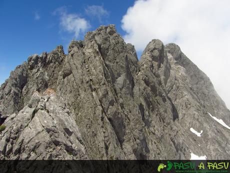 Vista desde la cima del Primer Castillín hasta el Siete