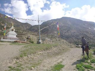 ANNAPURNA CIRCUIT ETAPA 6: MANANG (3540 m) - LEDAR (4200 m)