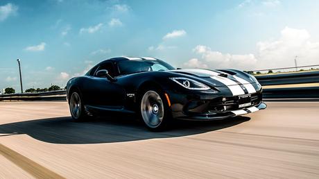 Dodge Viper Venom 800. Más de 900 cv para jugar