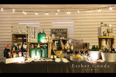 Buffet de tapas para una boda tipo coctel - Foto: Esther Conde