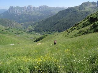 Tuiza Riba-La Forqueta del Portil.lín-Alto los Camisos-Puertos de Güeria-El Bocarón de L.leturbio