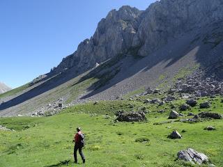 Tuiza Riba-La Forqueta del Portil.lín-Alto los Camisos-Puertos de Güeria-El Bocarón de L.leturbio