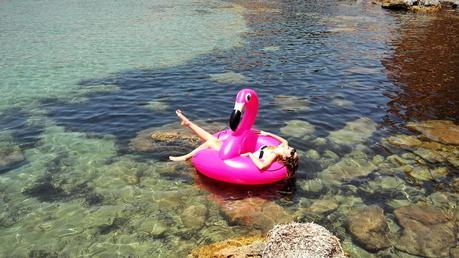 FLOTADOR DE FLAMENCO EN IBIZA