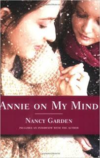 Reseña: Annie On My Mind - Nancy Garden