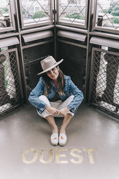 Tour Eiffel Home_Away_Paris-Tour_Eiffel-11