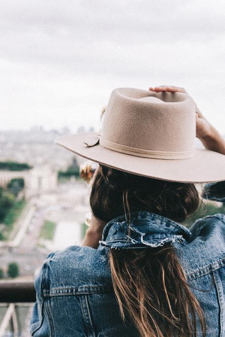 Tour Eiffel Home_Away_Paris-Tour_Eiffel-26