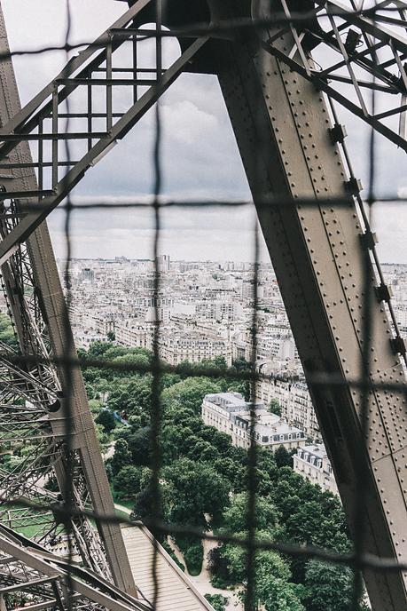 Tour Eiffel Home_Away_Paris-Tour_Eiffel-20
