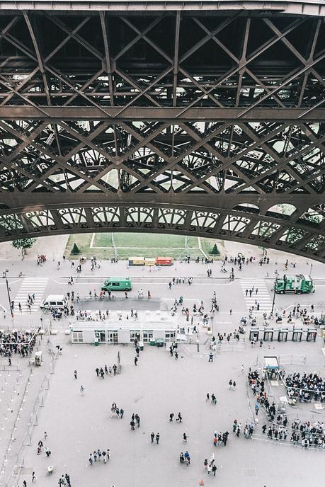 Tour Eiffel Home_Away_Paris-Tour_Eiffel-16