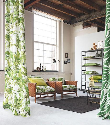 HALLS WITH SPRING ENVIRONMENTS HALLS WITH SPRING ENVIRONMENTS