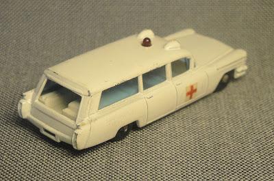 Ambulancia Cadillac de Matchbox