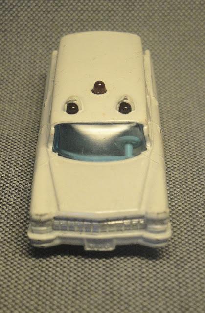 Ambulancia Cadillac de Matchbox