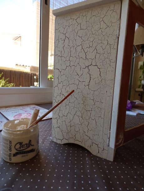 Decorando una huevera