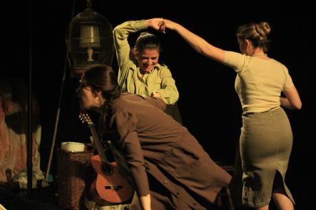 MUDA  un espectáculo que no te dejará indiferente, por manu medina