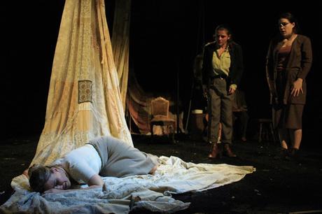 MUDA  un espectáculo que no te dejará indiferente, por manu medina