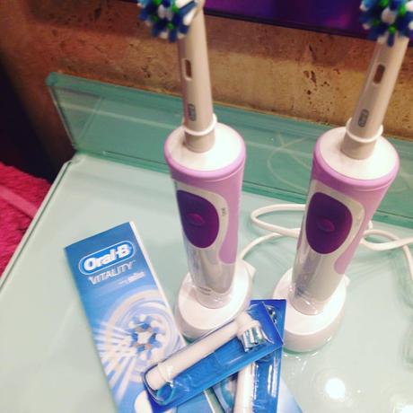 Higiene bucal, #HigieneBucal, cepillo Eléctrico, oral B, cepillo eléctrico Oral b, boca, dientes, pasta de dientes, cepillo de dientes, blog de salud, solo yo, blog solo yo, blogger Alicante, 