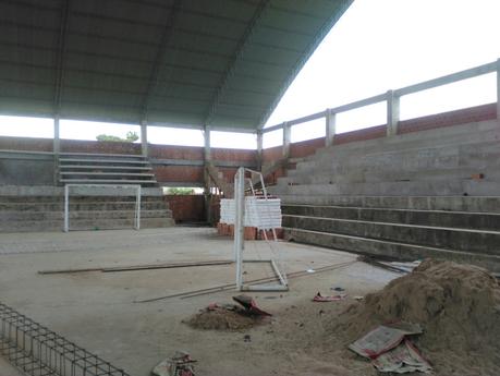 Por Fin!!! Se reiniciaron obras del Coliseo Evo Morales Ayma