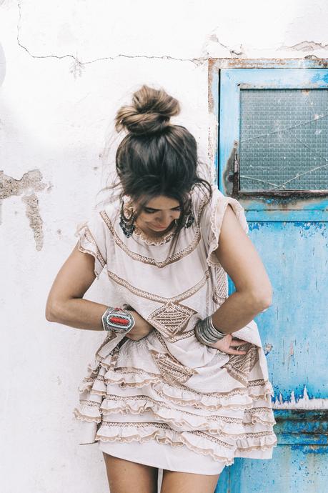 Chloe_Bag-Faye_Bag-For_Love_And_Lemons-Dress-Topknot-Soludos_Escapes-Soludos_Espadrilles-Summer-Santorini-Collage_Vintage-121