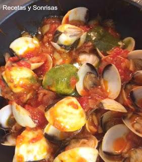 ALMEJAS CON SOFRITO Y PESTO