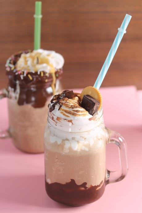 El despilfarro de tonterias de Quiero Ser T5 y para alegrar el día Frappe Smore