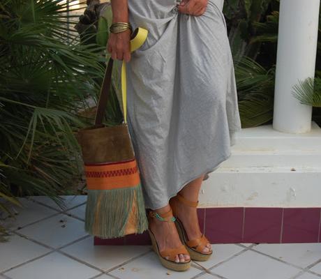 mINIMAL + aPACHE #nOUNIFORMES