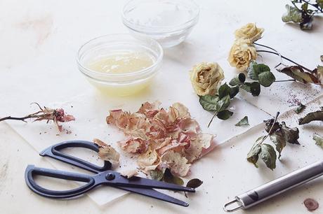 Aprende a  cristalizar flores de manera sencilla #DIY  #técnicasdecocina