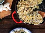 Pasta champiñones, queso cabra espinacas {Mushroom pasta with spinach goat cheese}