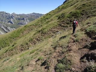 Caldas de Luna-Pico Vela-Pincuejo-Cacabillos-La Vallinona-La Vega de Robledo