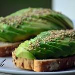Tostada de aguacate