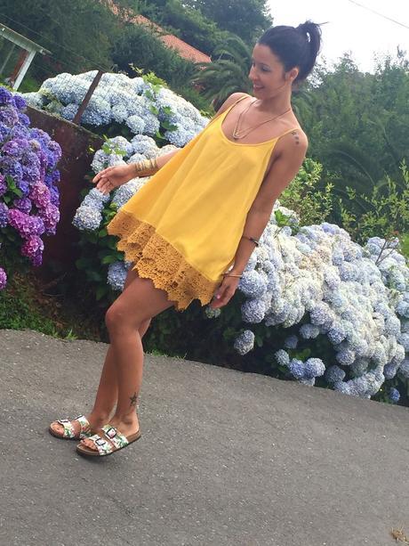 Mono amarillo photo 8D6FFD91-BD65-4978-8834-B90607605FE4_zpsubtzdz0t.jpg